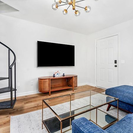 Апартаменты Remodeled And New - Walk To Downtown Оберн Экстерьер фото